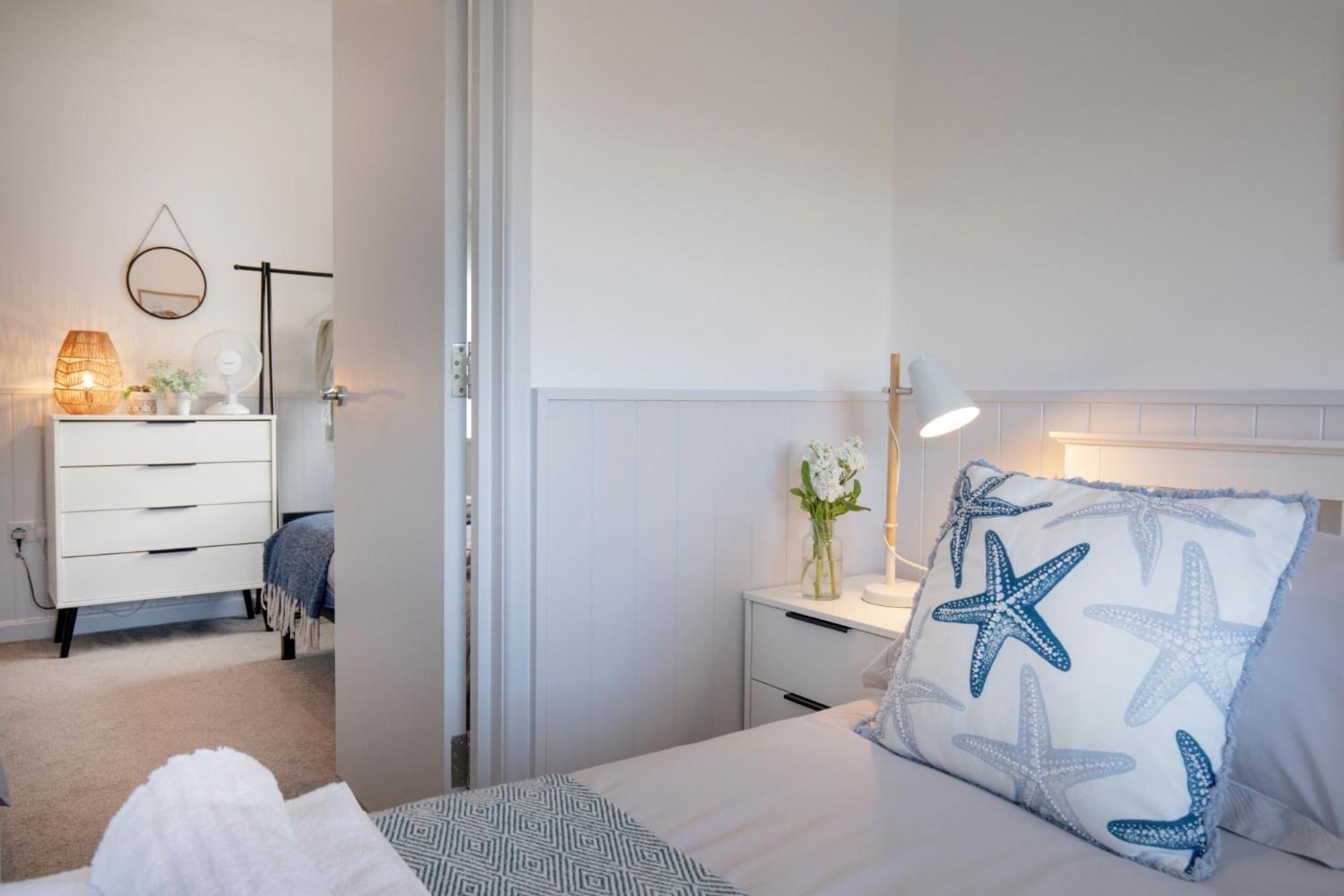 Sunnybeach Holiday Apartments Пейнтон Экстерьер фото