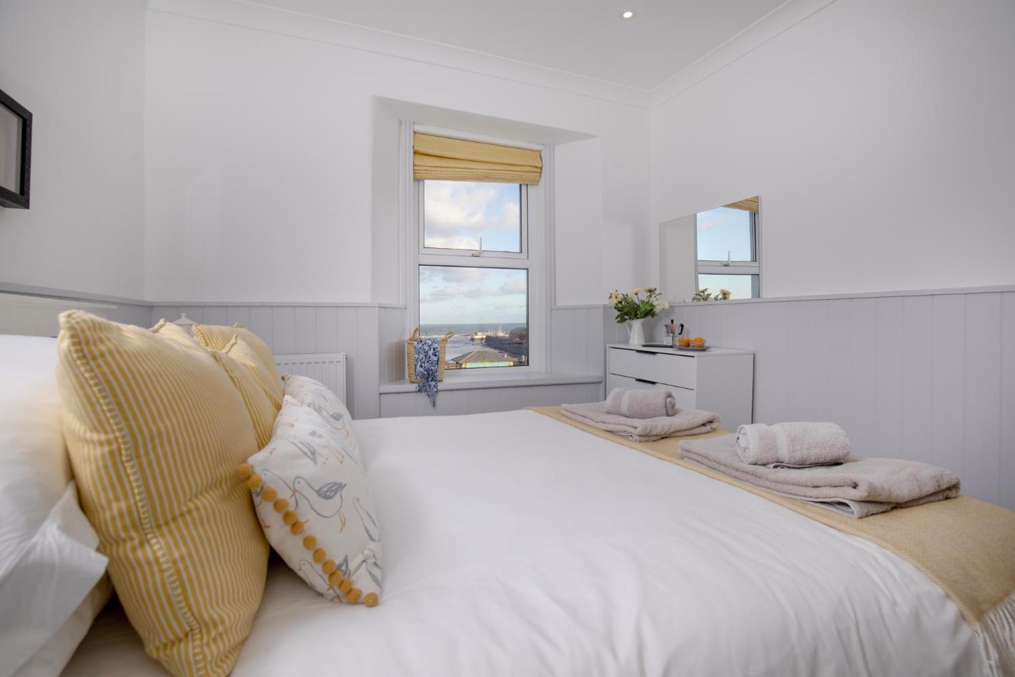 Sunnybeach Holiday Apartments Пейнтон Экстерьер фото